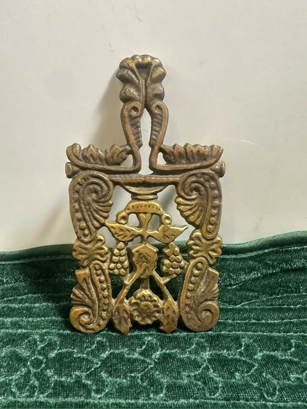 Vintage Ornate Mini Brass Pivot